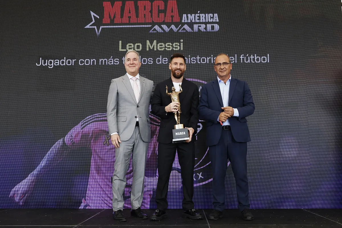 Messi recibe el premio Marca América: "Puede lograr mucho más de lo que soñé cuando era chico"