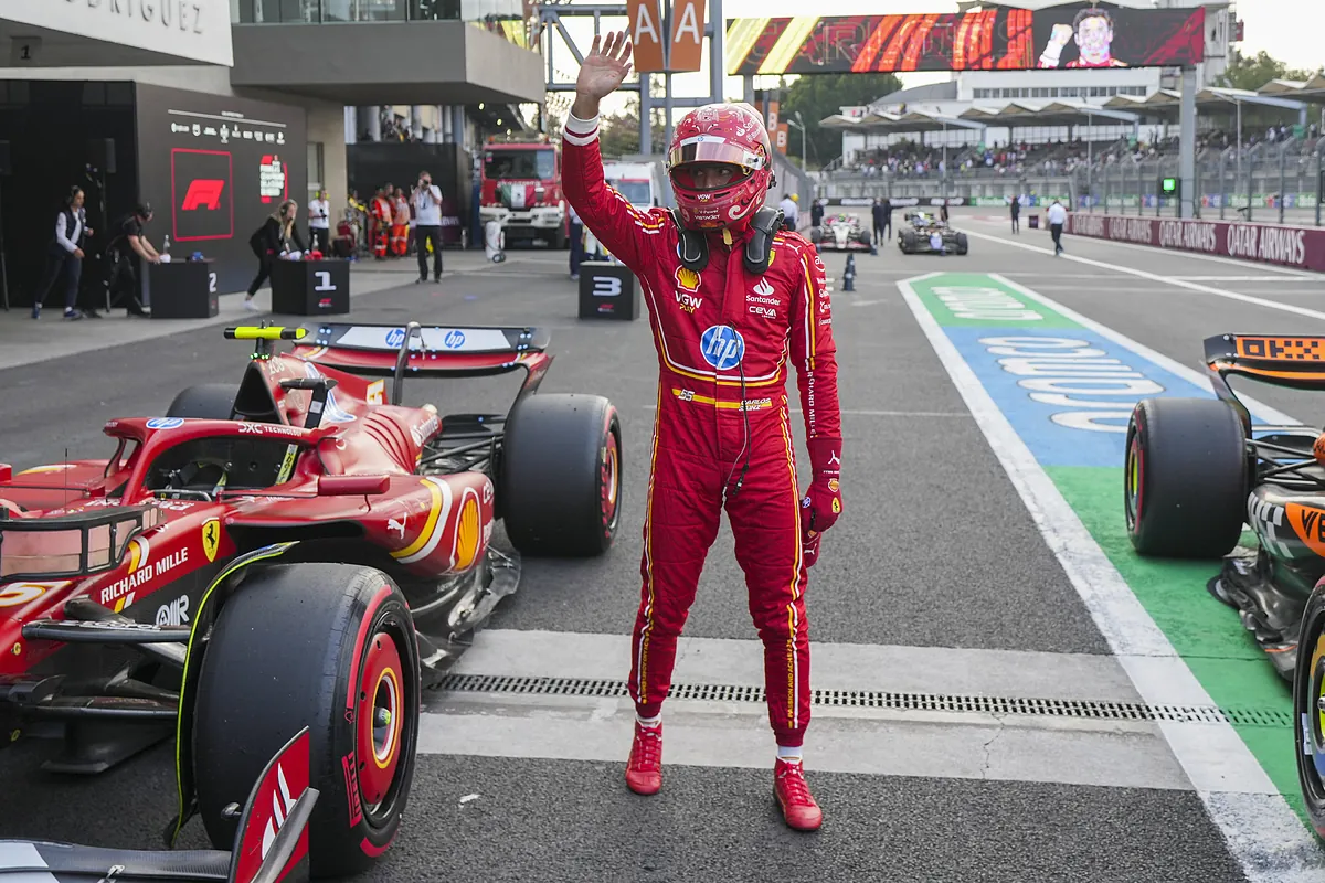 Sainz 'vuela' en México y consigue la sexta pole de su carrera