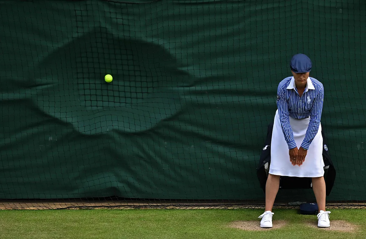 Wimbledon elimina los jueces de línea tras 147 años de tradición y usará un sistema electrónico en 2025