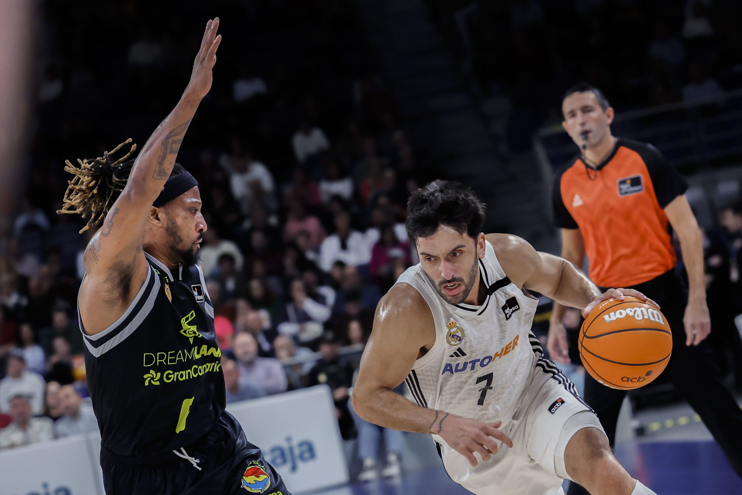 Campazzo encuentra aliados: nueve triples entre Rathan-Mayes y Hezonja para vencer a la Virtus