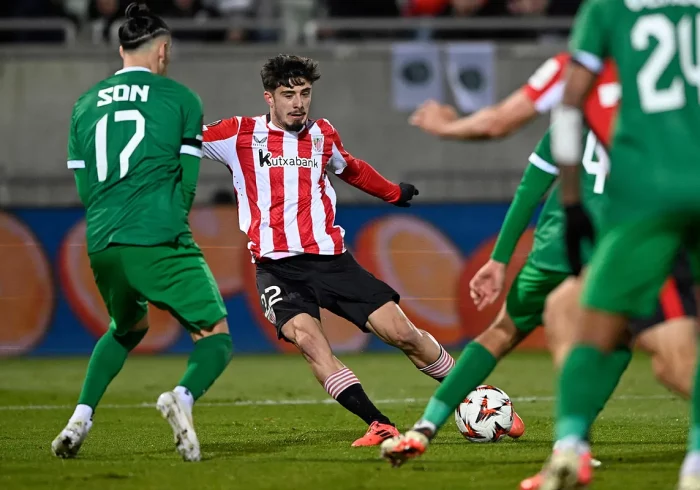 El Athletic obra una remontada exprés en Bulgaria