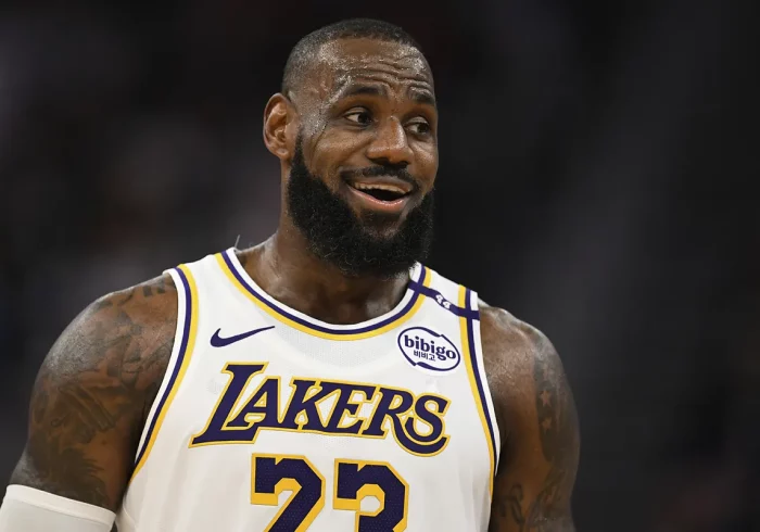 LeBron James: "Podría jugar otros 5 o 7 años a un alto nivel. Pero no lo haré"