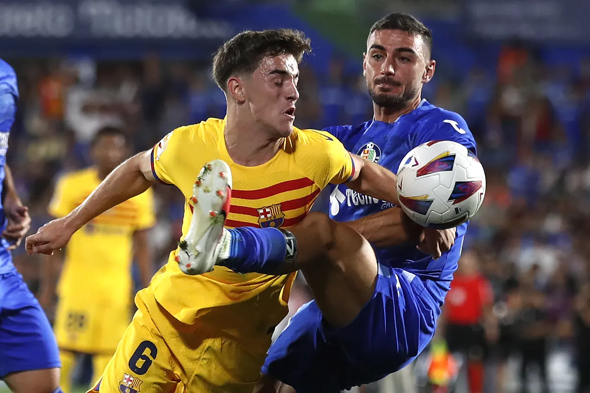 Barça y Getafe, la cara y la cruz de la Liga: el más goleador contra el que menos marca y más faltas comete