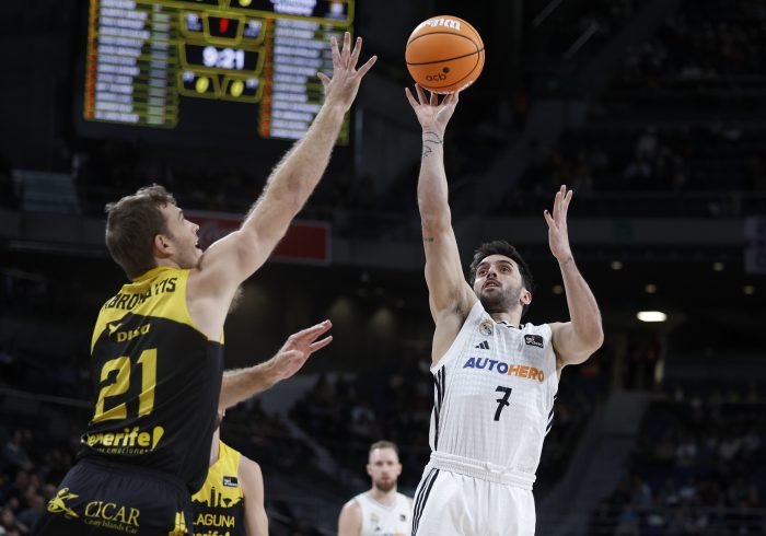 El Real Madrid ya es un equipo: corona su 'cuádruple' semana perfecta ganando al Tenerife