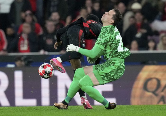 Raphinha emerge en la locura de Lisboa para cerrar la remontada del Barça y colocarlo en octavos