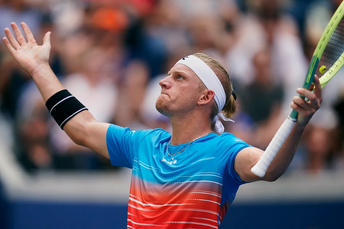 Davidovich da la sorpresa ante Fritz y se cita con Arnaldi en las semifinales de Delray Beach