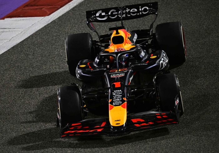 Red Bull, al borde del ataque de nervios: reuniones de urgencia, bronca del agente de Verstappen y tres 'pit-stops' "inaceptables"