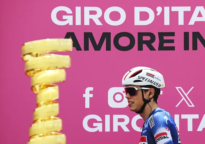 Así es el niño del Giro: un francés de Texas que no quería ser ciclista, alumno de Evenepoel y que sueña con adoquines