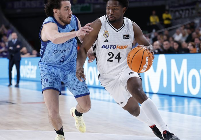 De señalado a "insustituible", la metamorfosis de Andrés Feliz en el Real Madrid: "Es muy fuerte mentalmente, más de lo que parece"