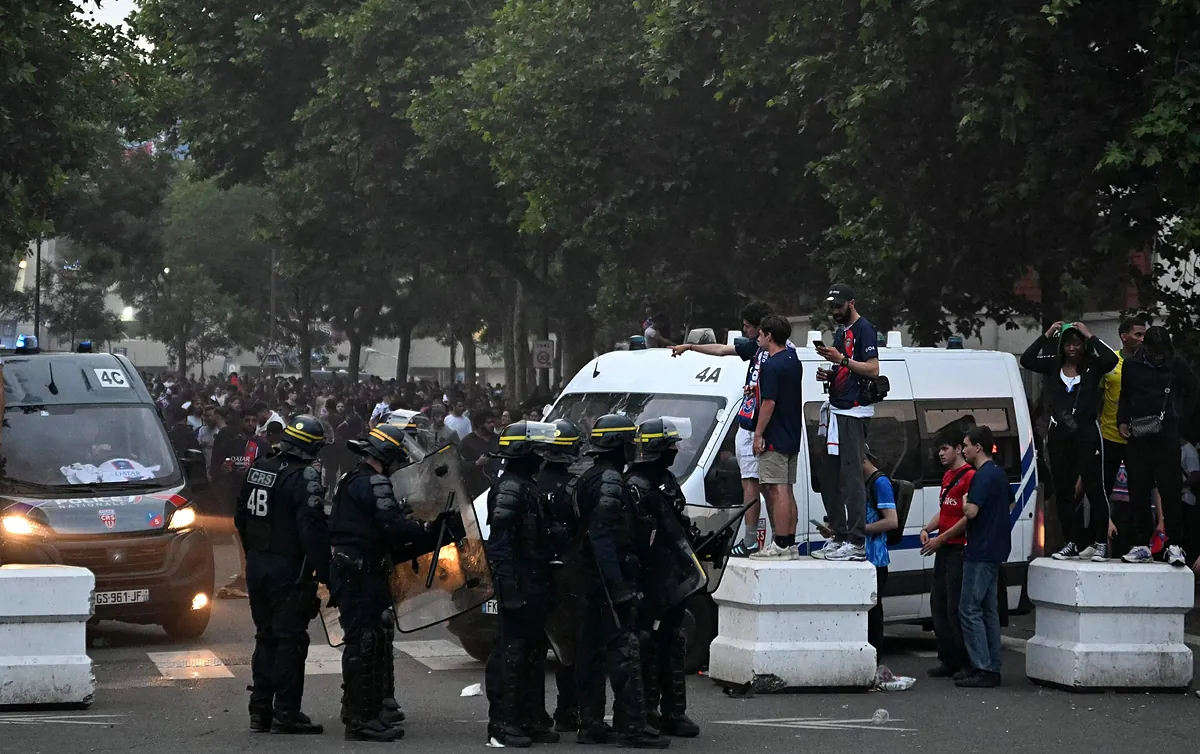 Decenas de detenidos en París por incidentes antes y después de la final de Champions