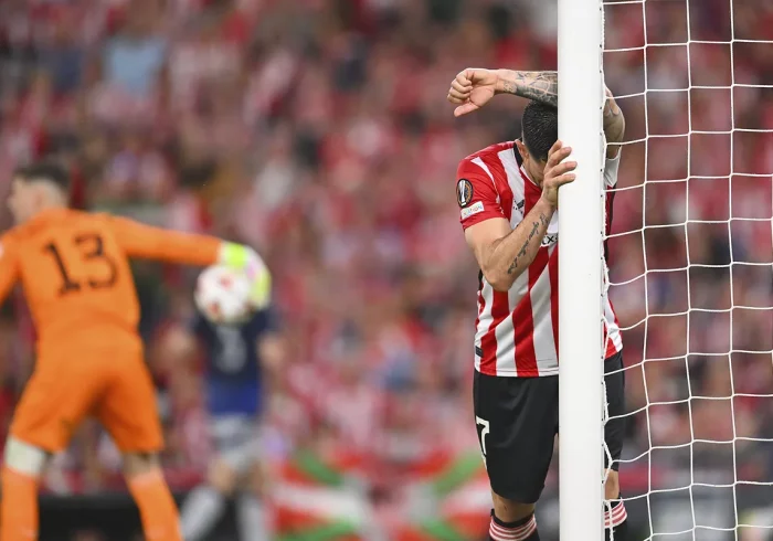 Del sueño a la pesadilla: amarga goleada del Manchester United al Athletic en San Mamés