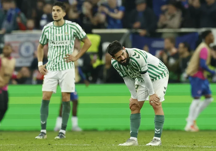El dinero puede a la ilusión y el Betis alarga su maldición en Europa ante el Chelsea