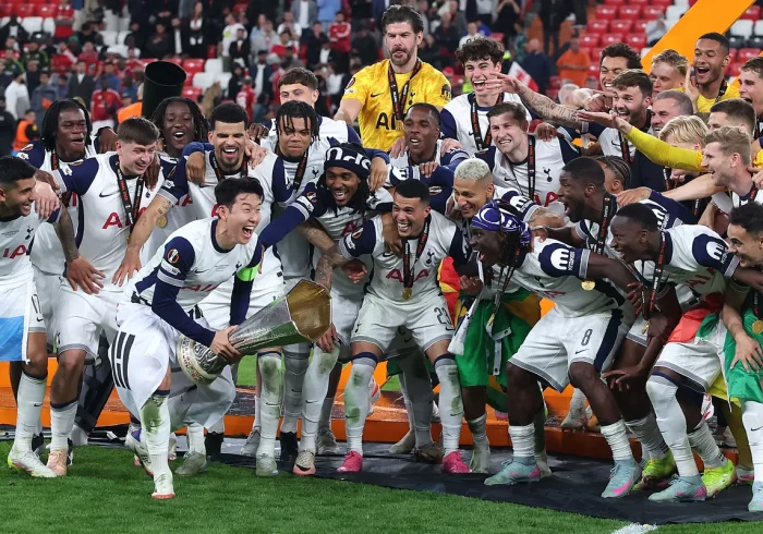 El Tottenham gana ante el Manchester United su cuarto título continental en una final decepcionante