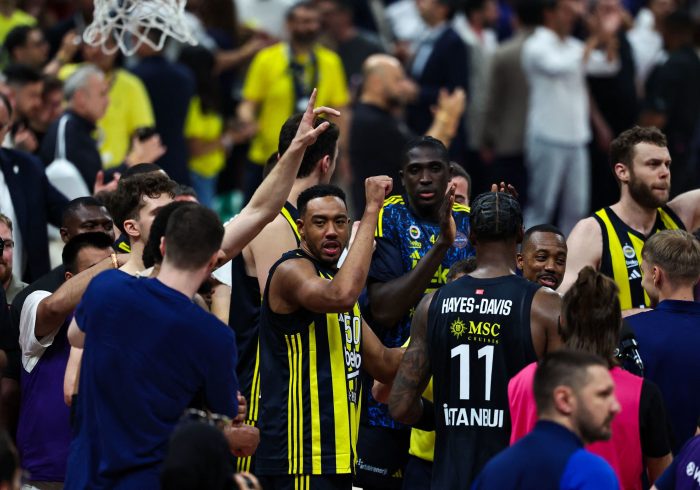 Jasikevicius elimina al campeón y lleva al Fenerbahçe, siete años después, a la final de la Euroliga