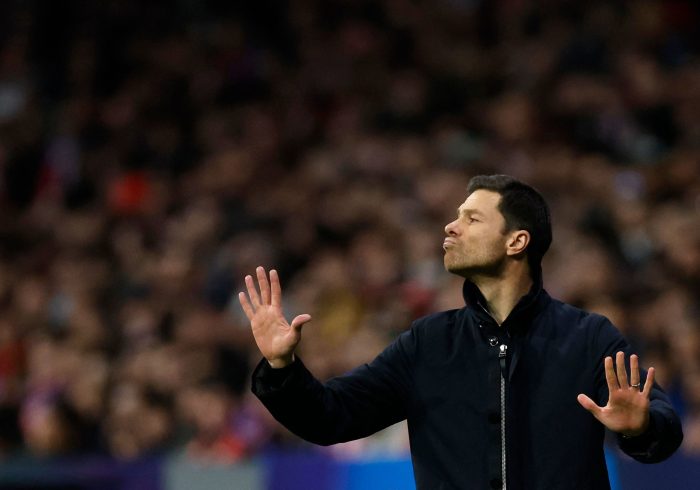 La encrucijada de Xabi Alonso en el Madrid: el círculo de confianza, la cohabitación con Florentino y las claves de un equipo de autor