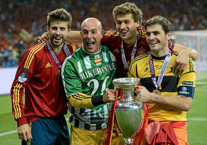 Pepe Reina se retira y será entrenador: "Ahora sí estoy vacío, ya no puedo ofrecer más al fútbol desde esta posición"
