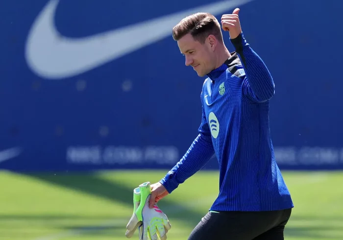 Ter Stegen vuelve a la portería del Barcelona siete meses después