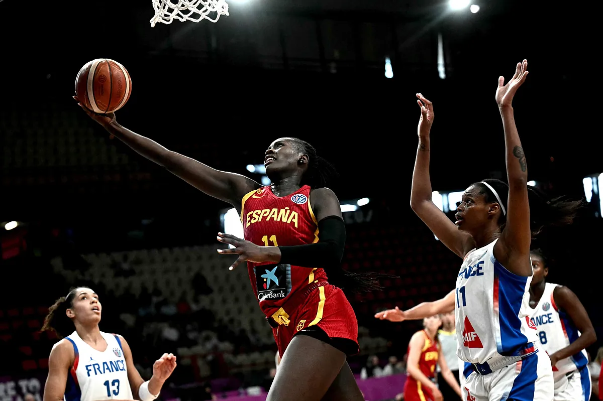 Awa Fam conduce a una heroica España a la final del Eurobasket