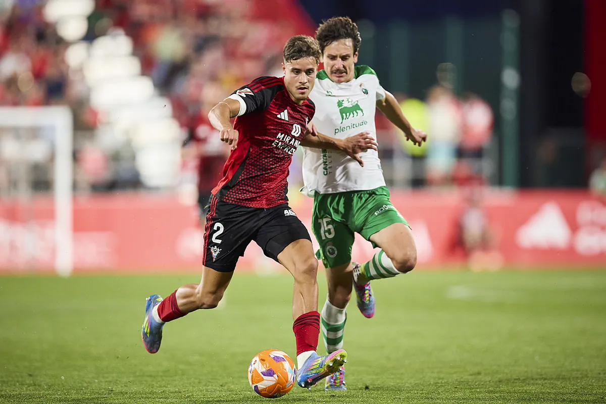 El Mirandés elimina al Racing y jugará contra el Oviedo la final por el ascenso a Primera