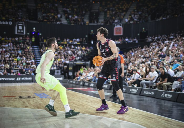 El Real Madrid saca las garras, apaga el fuego del Unicaja y avanza a la final de la ACB