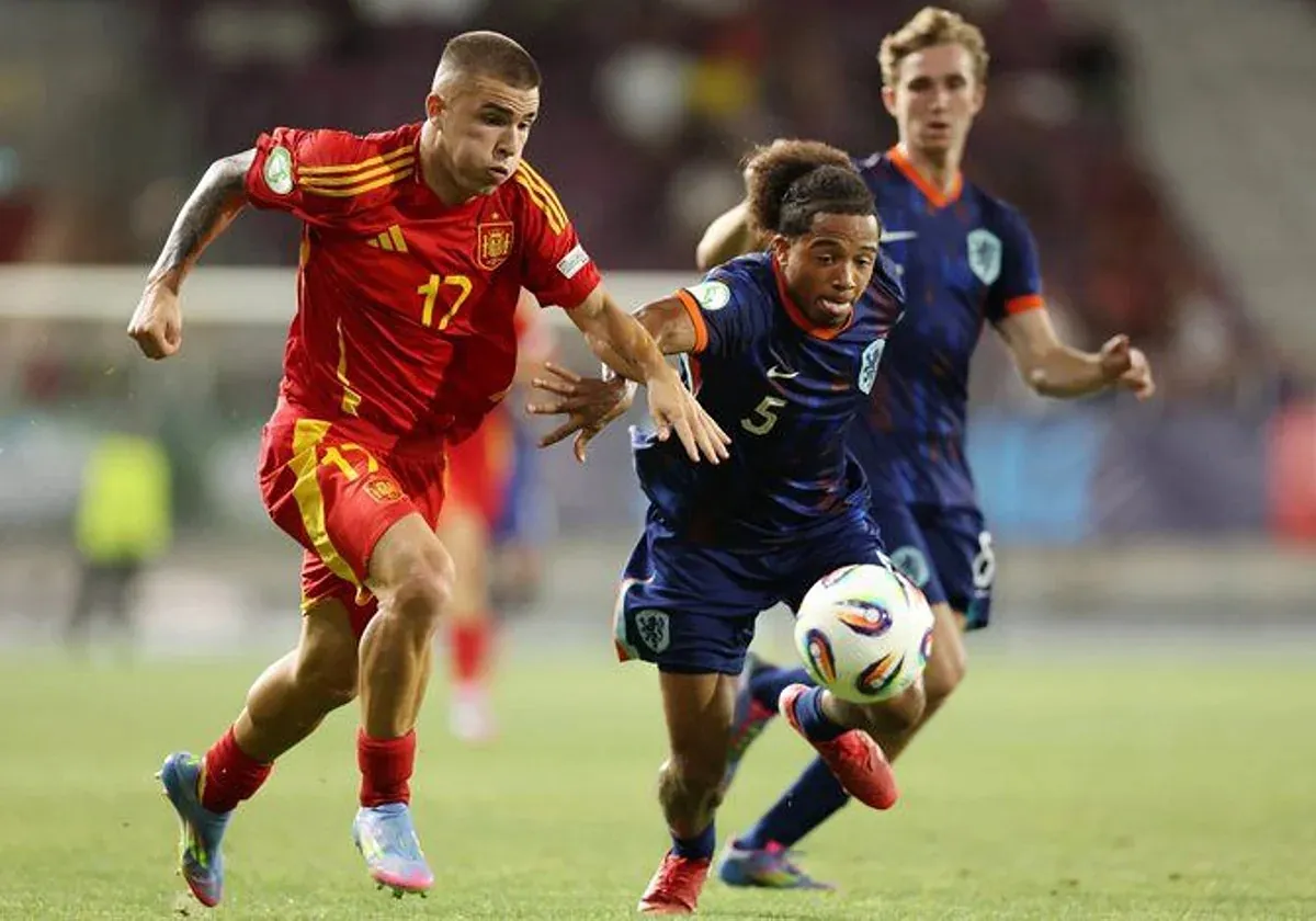 España se queda sin la gloria europea por un gol en propia puerta