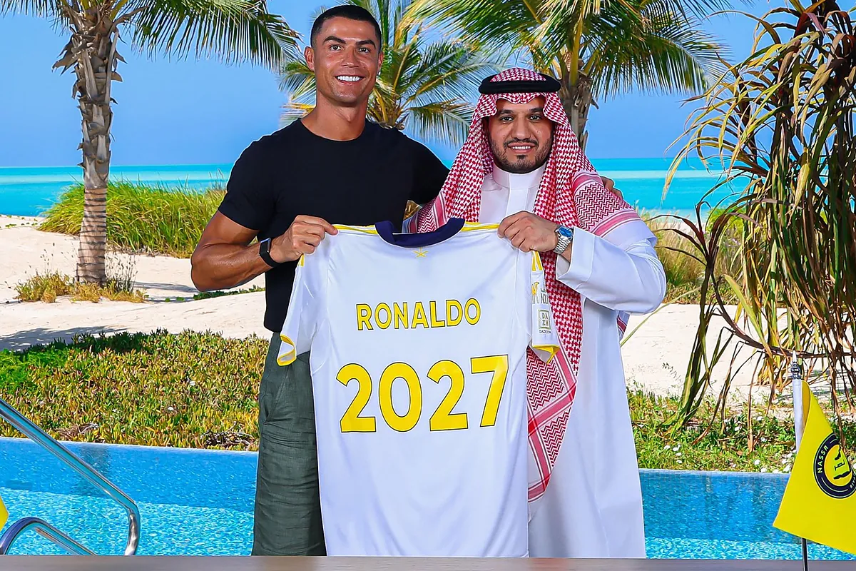Los detalles del nuevo contrato de Cristiano Ronaldo con Al Nassr: 28 millones por renovar, 570.000 euros al día, participación en el club y jet privado