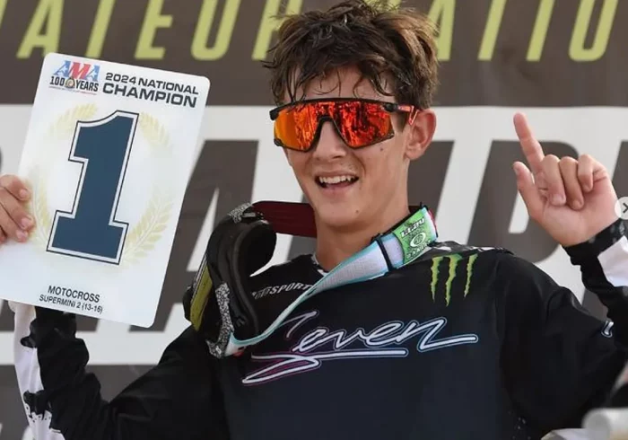 Muere Aidan Zingg, un prometedor piloto de motocross de 16 años, tras ser atropellado por varias motos durante una carrera