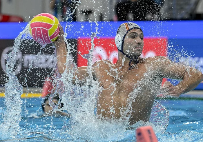 España tira de épica y jugará la final del Mundial de waterpolo