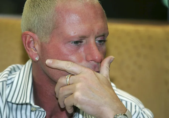 Ingresan de urgencia a Paul Gascoigne, leyenda del fútbol inglés, tras ser hallado inconsciente en su casa
