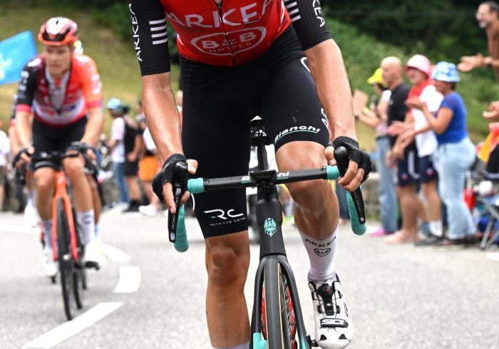 Mavi García logra, en el Tour femenino, la victoria de una vida: "Estaba pensando en retirarme"
