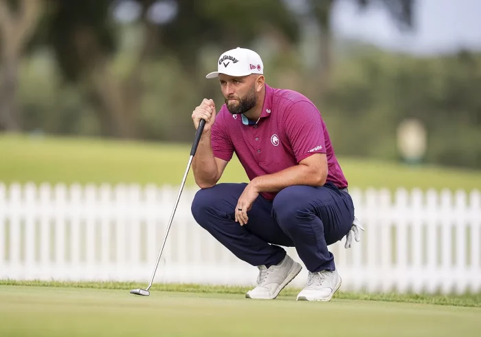 Un mal final para Jon Rahm en el día de Talor Gooch