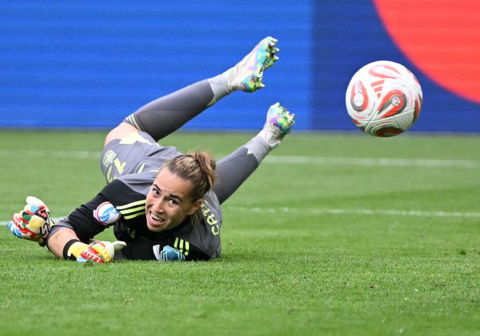Una selección con futuro... ¿y Montse Tomé en el banquillo?: del abrazo de Rafael Louzán a la fecha límite del 31 de agosto