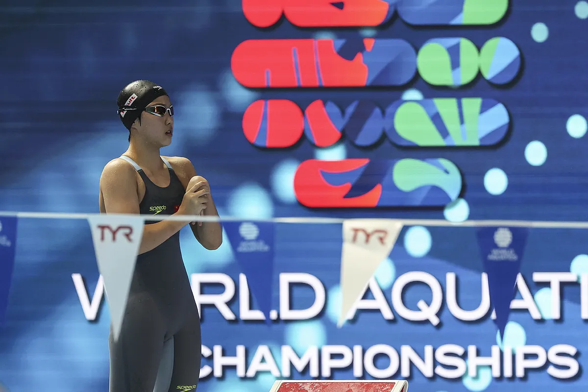 Yu Zidi, una nadadora china de 12 años, se lleva los focos en el segundo oro de McIntosh
