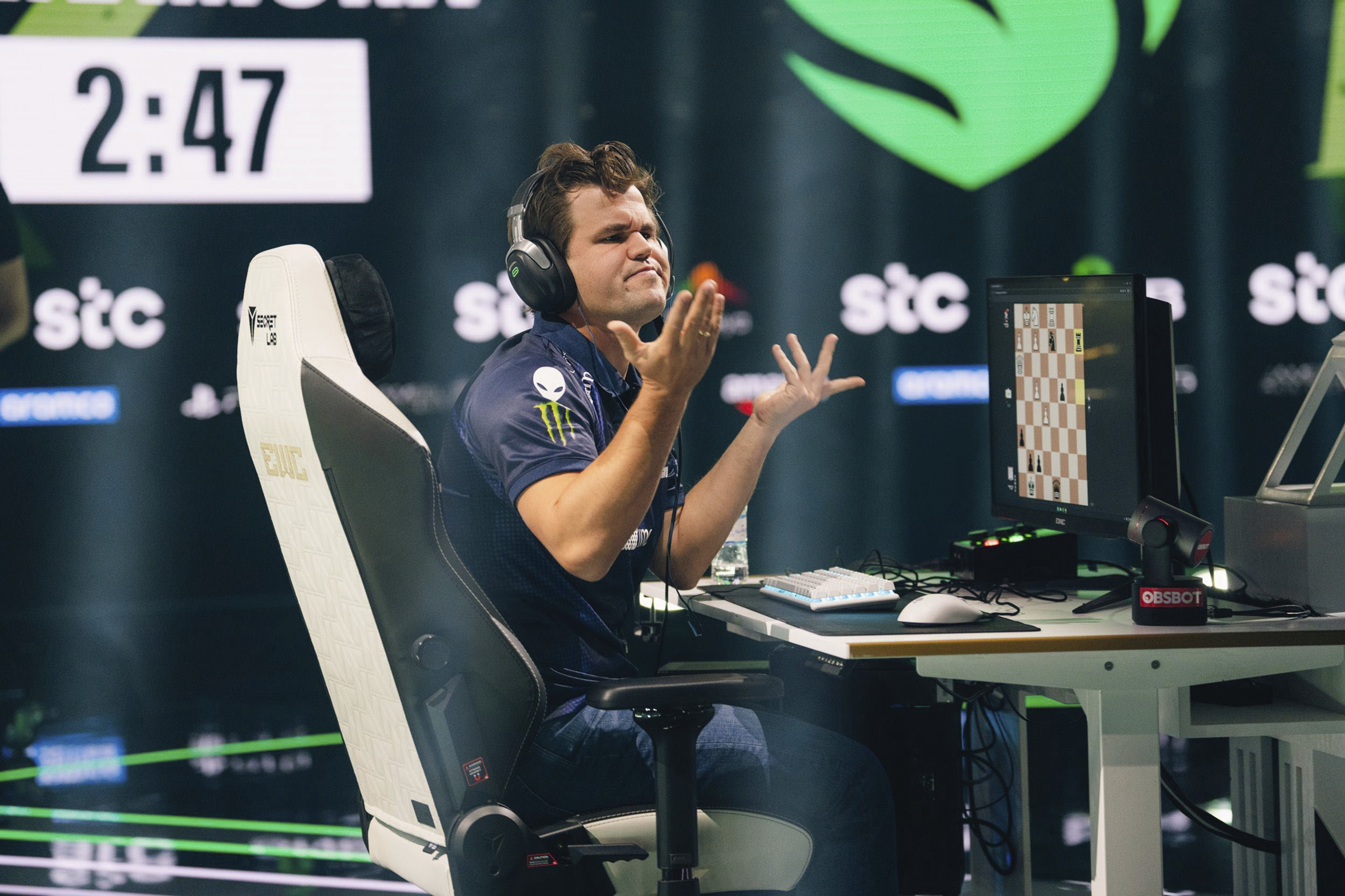 La versatilidad de Carlsen: el número 1 también gana un Mundial de videojuegos criticado por los grandes maestros