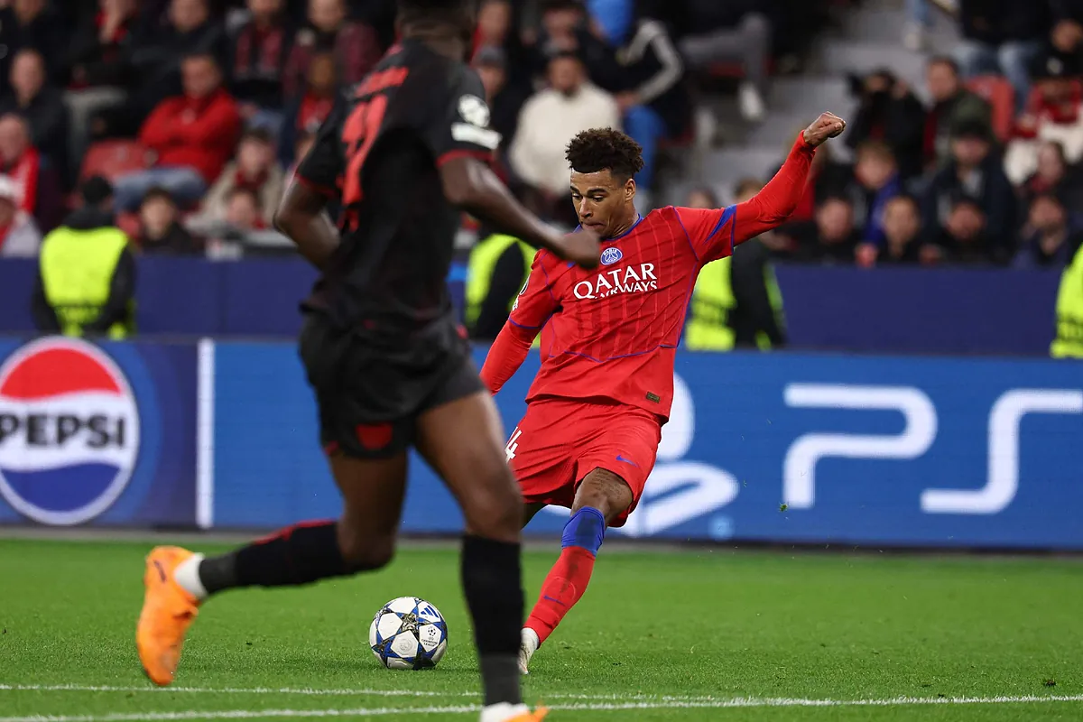 Doué y Dembelé lideran el festival del PSG en Leverkusen