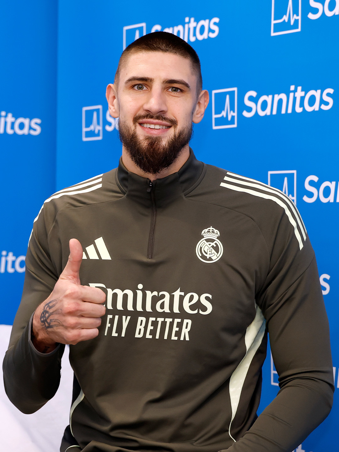 El Real Madrid da la bienvenida a su gigante ucraniano con una paliza al campeón de Europa