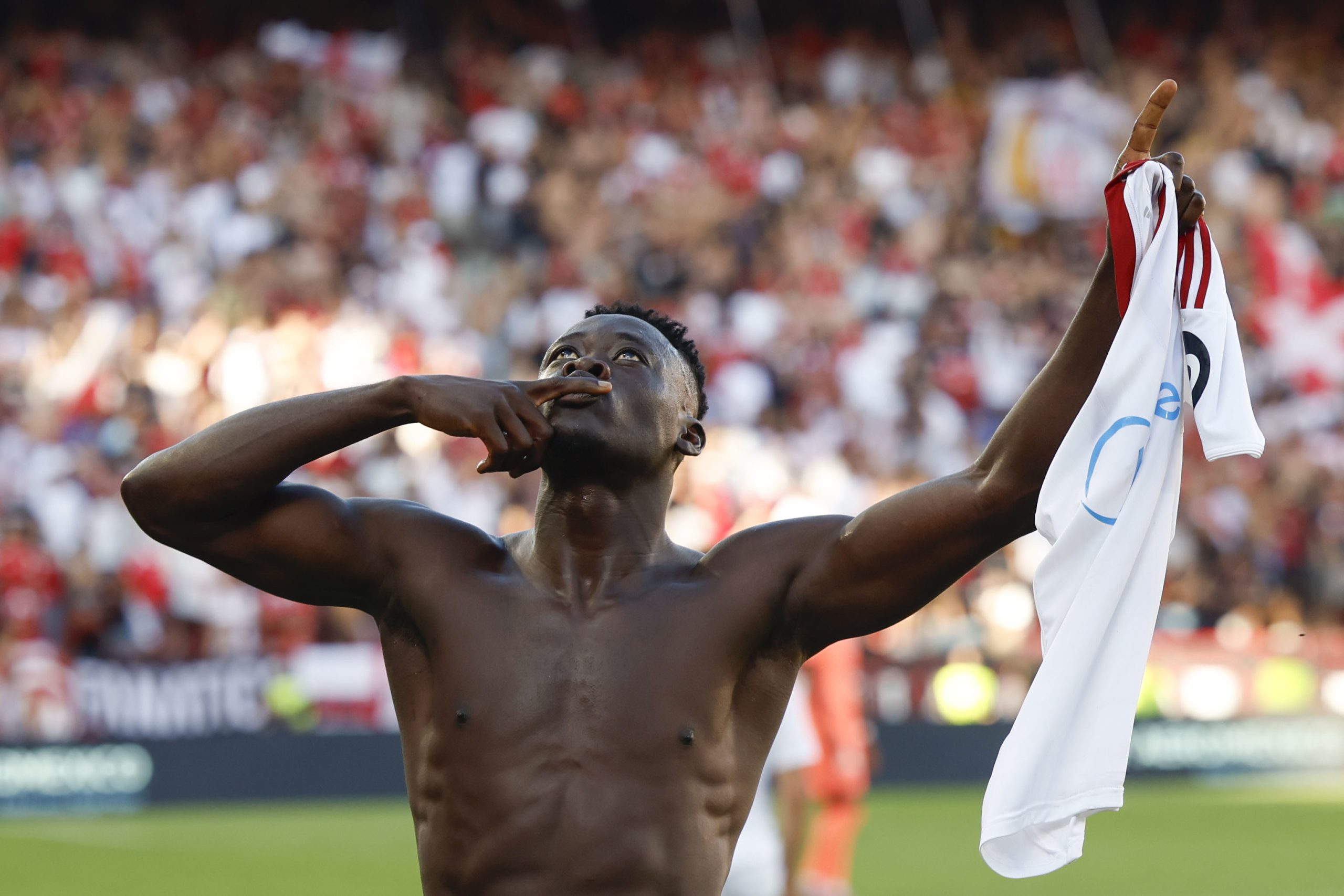 El Sevilla pasa por encima del Barça en el Pizjuán