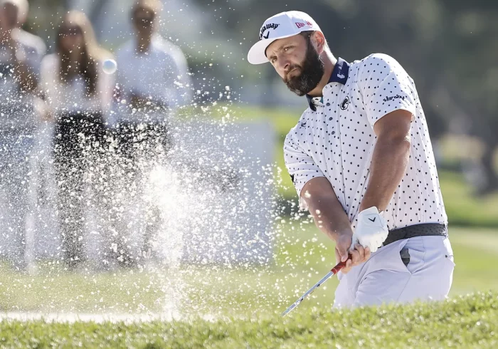 Jon Rahm se pelea con el viento en Madrid: "A ver si mañana tengo un buen día"