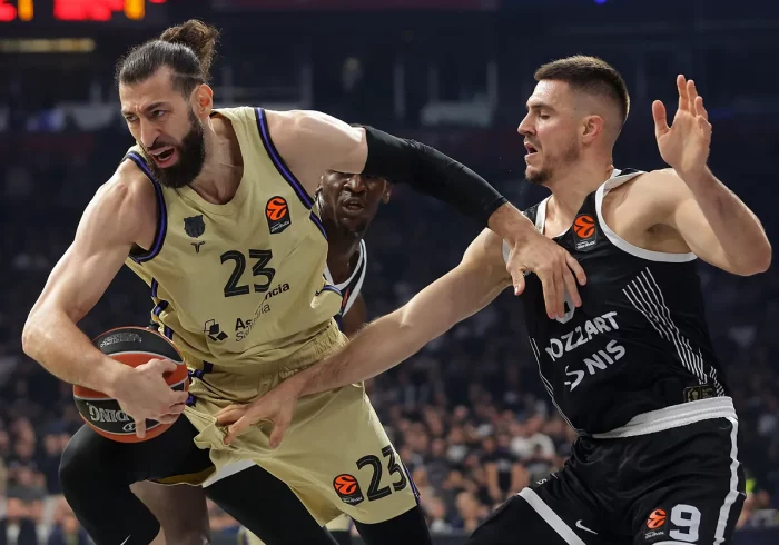 La versatilidad de Shengelia y un asombroso triple de Clyburn congelan el Belgrado Arena