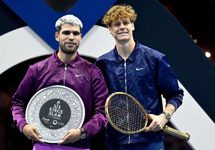 Sinner se toma un desquite de seis millones de dólares ante Alcaraz en el Six Kings Slam