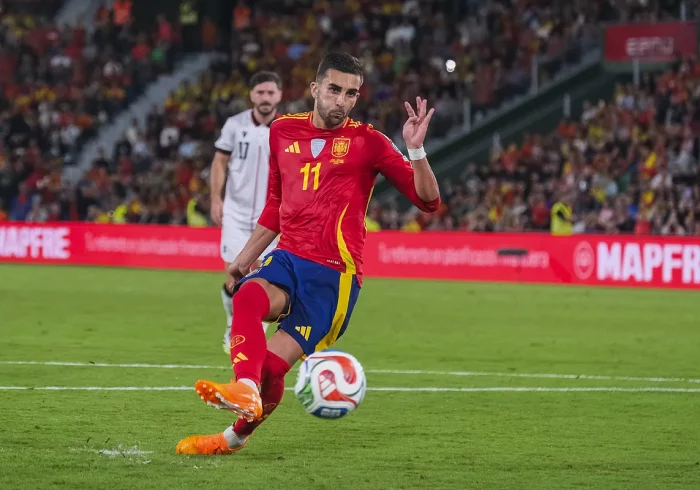 Sólo dos goles ante una Georgia cobarde