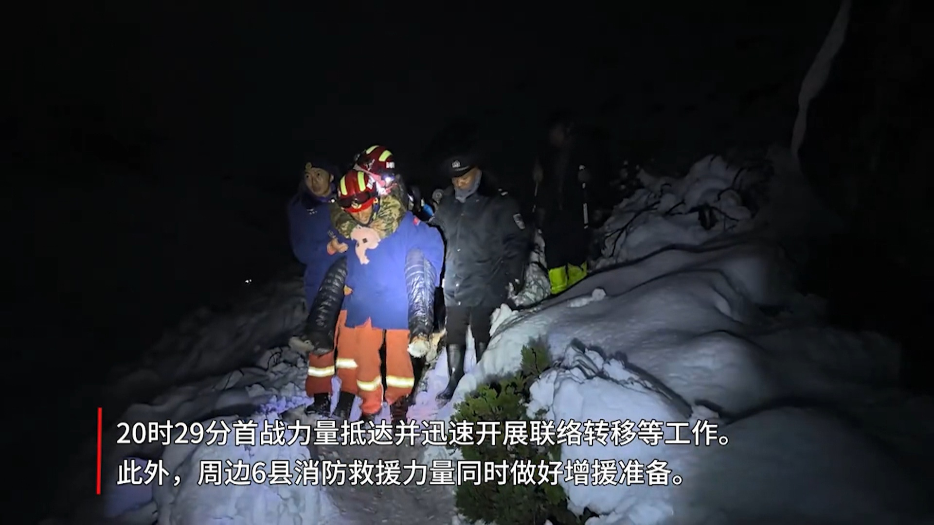 Una autopista, la 'Golden Week' y 580 afectados, el último drama en el Everest: "Nunca sabremos qué ha ocurrido de verdad"