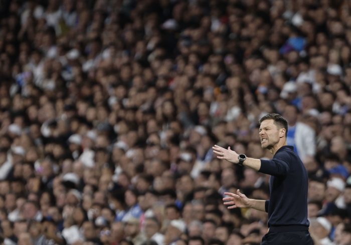 Xabi Alonso pone su primera pica en el clásico por encima del Barça, del sistema de Flick, de Lamine y hasta de la histeria de Vinicius