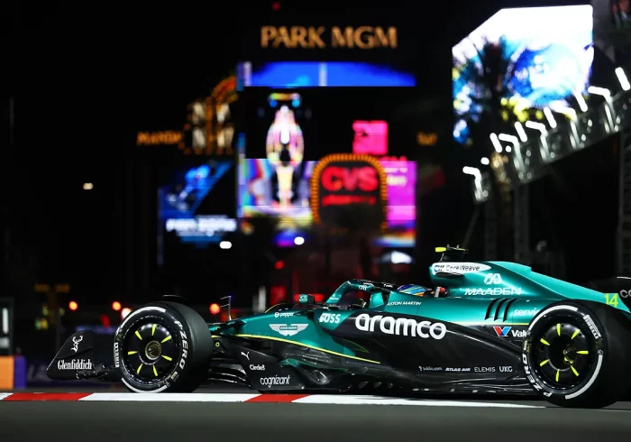 Aston Martin, pasto de las turbulencias: Andy Cowell, jefe del equipo, con un pie fuera