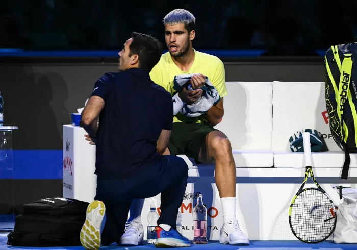 Carlos Alcaraz, seria duda para la Copa Davis por su lesión en el muslo derecho