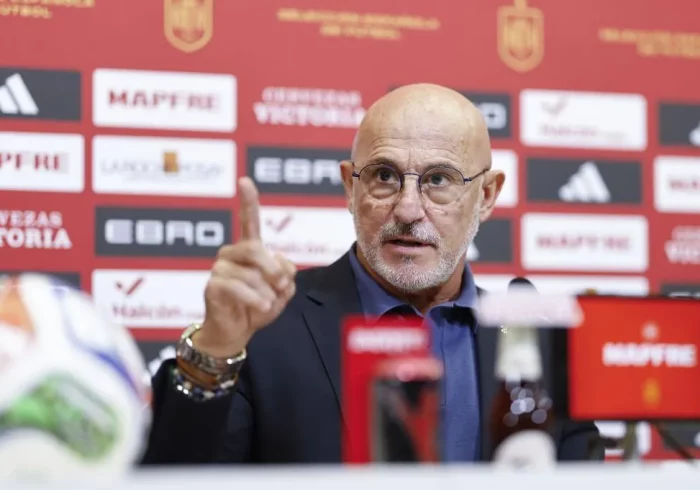 De la Fuente llama a Lamine Yamal y vuelve a dejar fuera a Morata