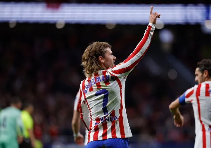El Atlético, la "no suerte" en los córners y la fortuna de contar con Griezmann: "Nadie pone malas caras"