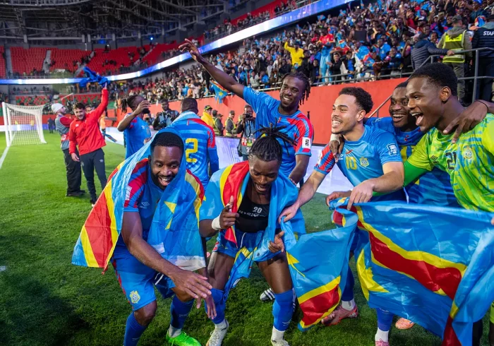 El seleccionador de Nigeria denuncia que están fuera de la repesca del Mundial porque el cuerpo técnico de Congo hizo vudú a su equipo en los penaltis