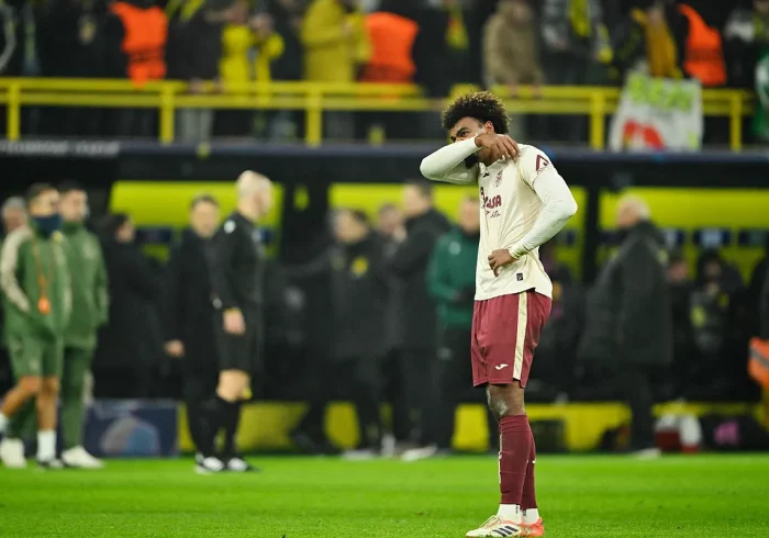 El Villarreal se despeña en Dortmund