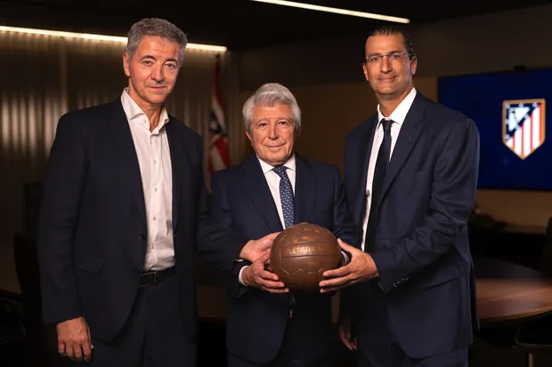Gil Marín vende el Atlético de Madrid a Apollo, un fondo de inversión americano